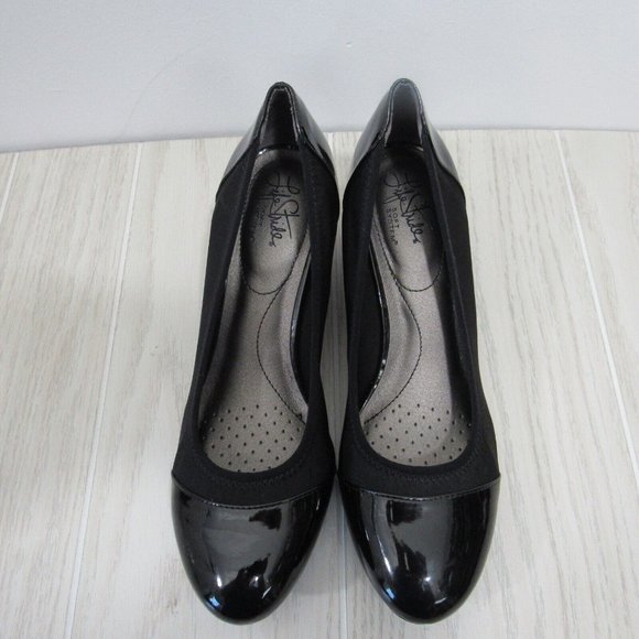 LifeStride Women's Juliana Stretch Wedge Pump -Size 9.5Cap Toe-Shine Black Upper - Picture 8 of 13